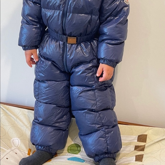 Moncler snowsuit in blue with real fox fur - Picture 12 of 16